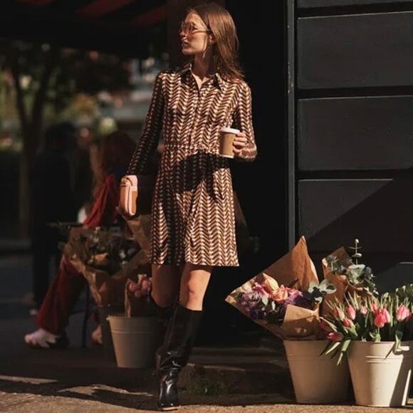 BODEN Jessie Jersey Shirt Dress Pumpkin Chevron Geo 10 - Picture 12 of 12